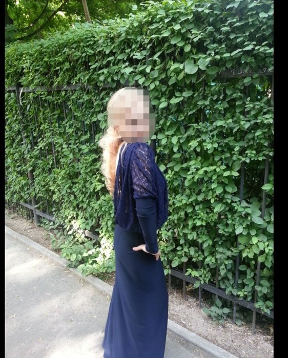 Вечернее платье с открытой спиной