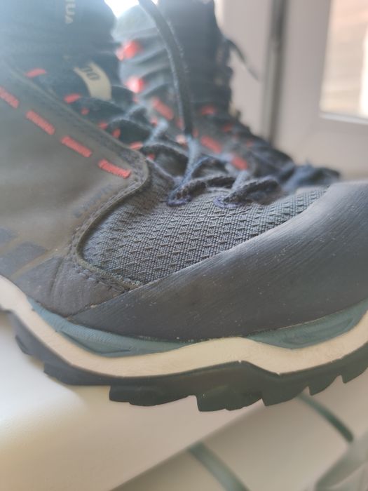 Горные трекинковые ботинки