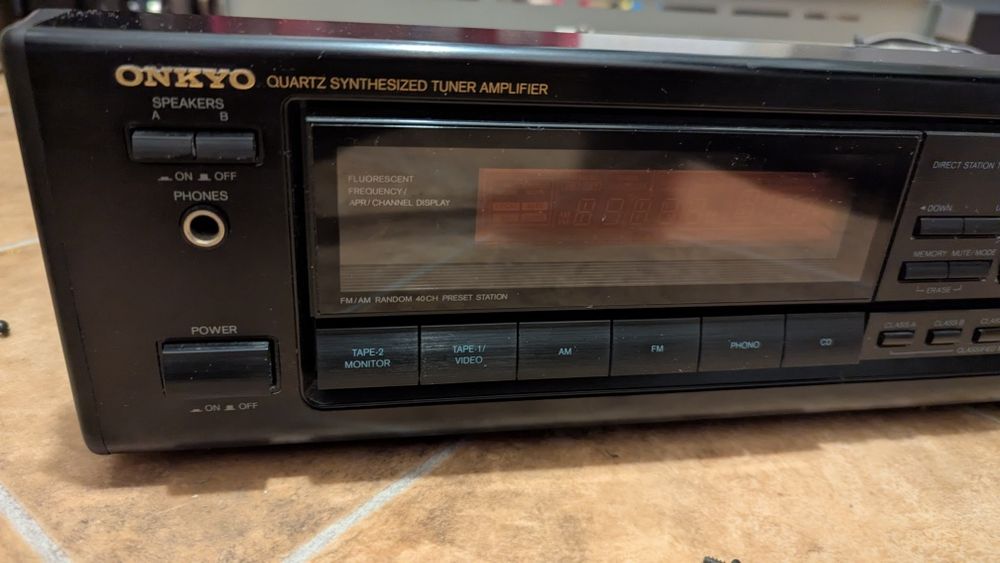 Amplituner Onkyo TX-7900