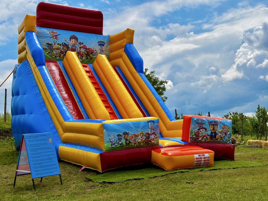 Tobogane/Topogane gonflabile/panou foto/vata pe bat/popcorn/interior/