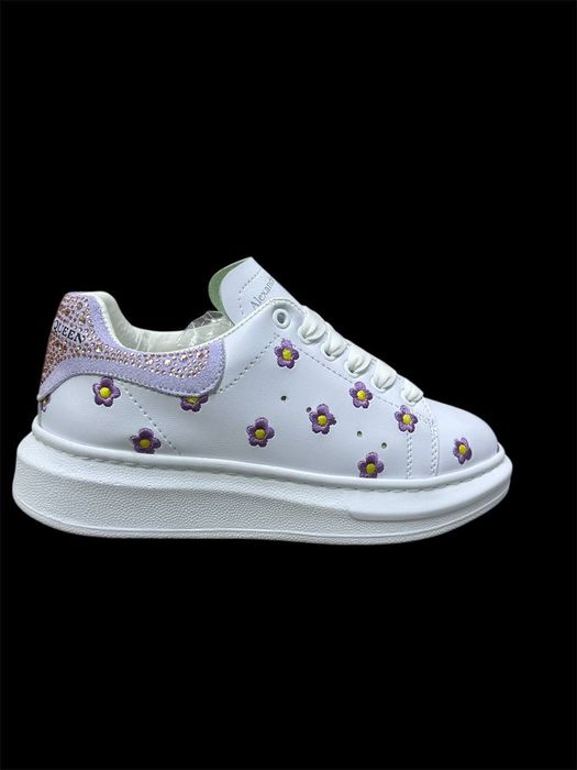 Adidasi diferite modele