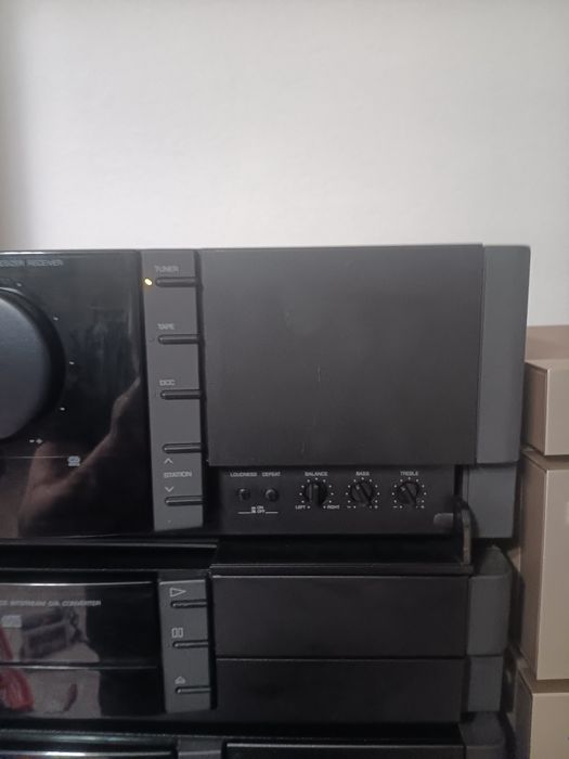 Grundig fine arts r2