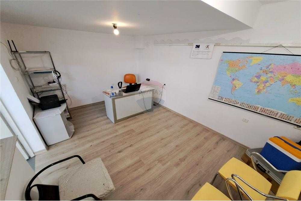 Продава се Промишлена сграда в Русе, Център - 240 кв.м за 600 €/кв.м - Снимка #4