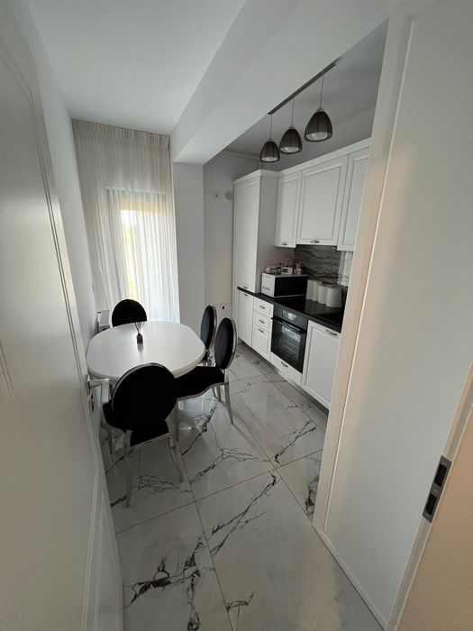 Apartament de închiriat 2 camere Pipera 580€
