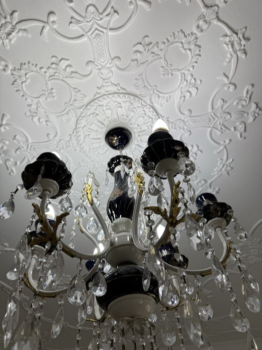Хрустальная люстра