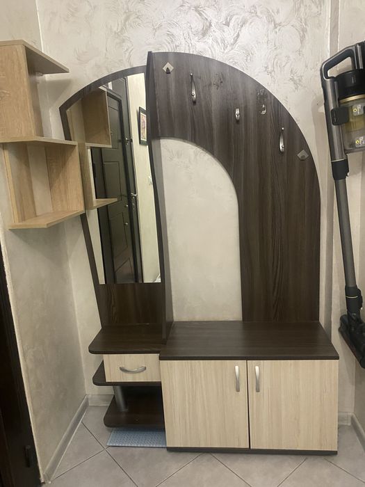 Портманто с огледало