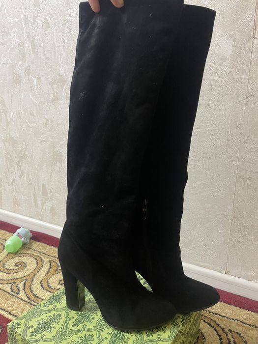 Продам обувь натуральная замша