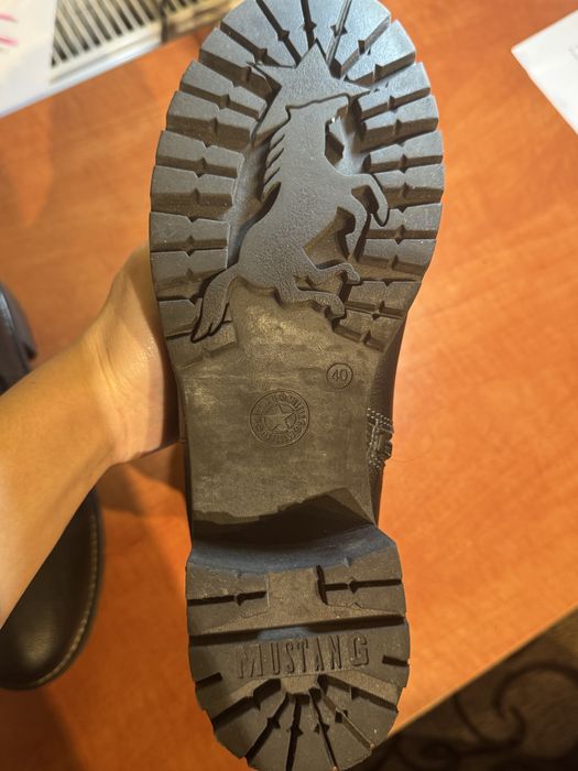 Чисто нови зимни Боти - Mustang