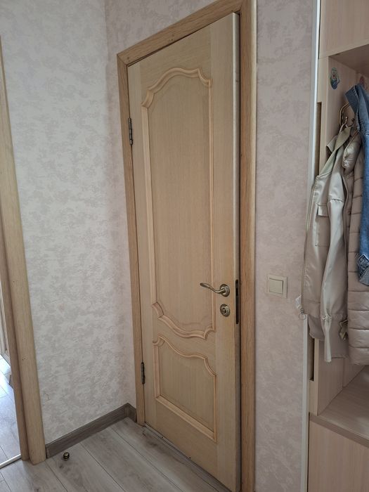 Продам межкомнатные двери
