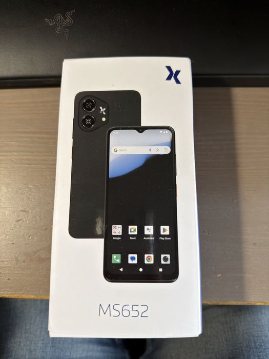 Telefon Maxcom MS652