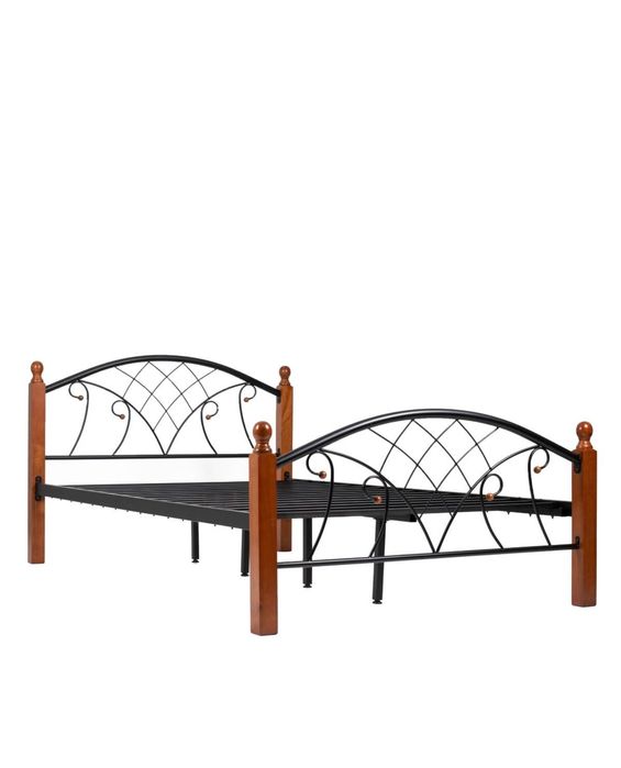 Кровать односпальная с матрасом