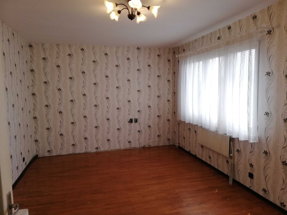Продава се Тристаен апартамент в София, Модерно предградие - 92 кв.м за 1321 €/кв.м - Снимка #3