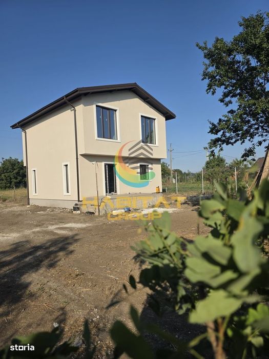 Vila p+1+pod / 4 camere / Teren 500 mp / Frumusani