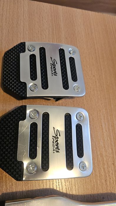 Спортни педали за кола