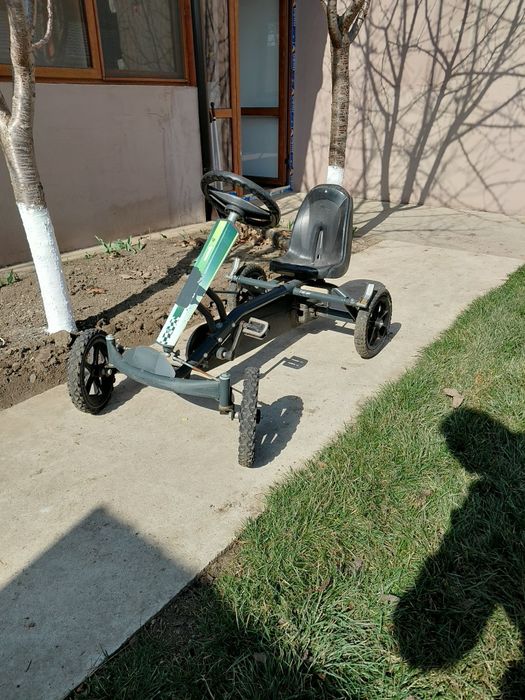 Cart cu pedale dinocars