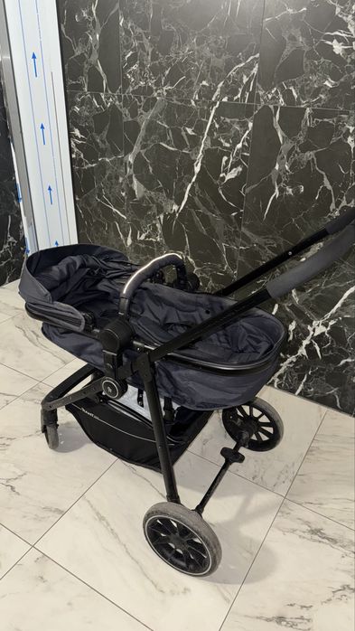 Продам коляску трансформер