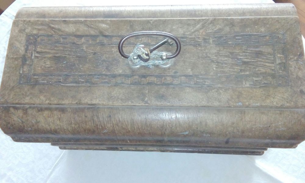 Ръчна шевна машина