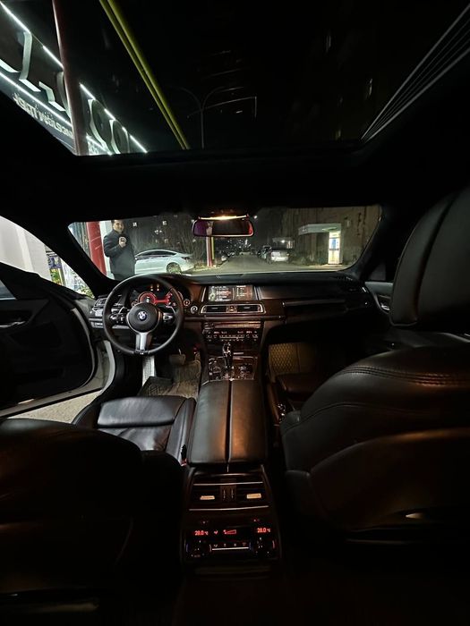 Продаю BMW 750li f02