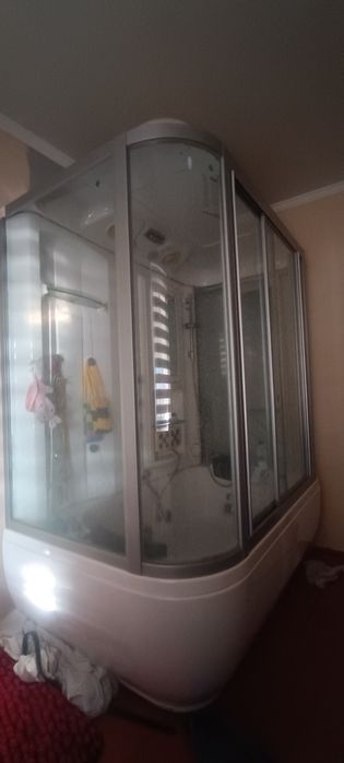 Душевая кабина 1800