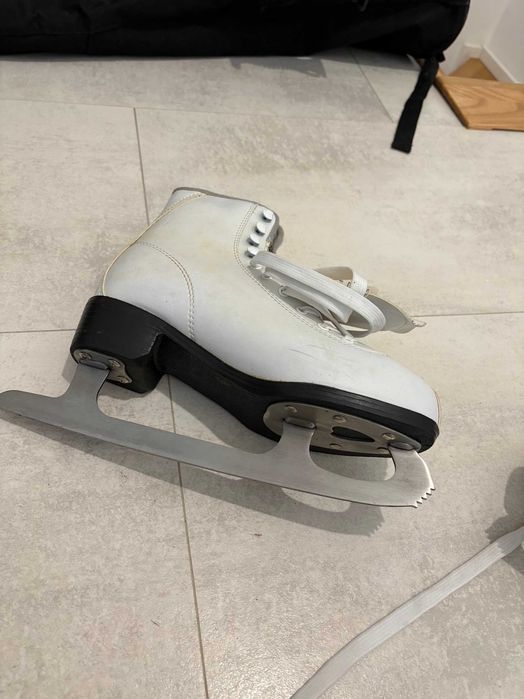 Patine gheata dama marimea 38