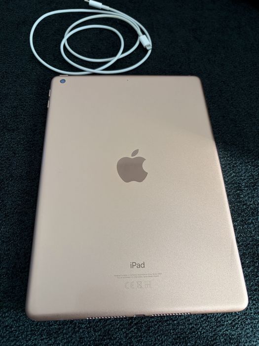 iPad 9.7 6th Gen 32GB Roz Gold - Stare foarte buna posibilitate Apple Pencil 1st gen