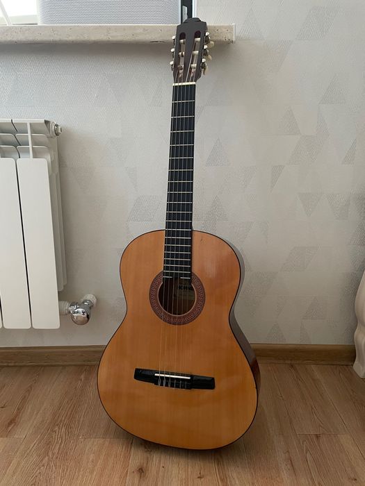 Классическая гитара Hohner HC-06