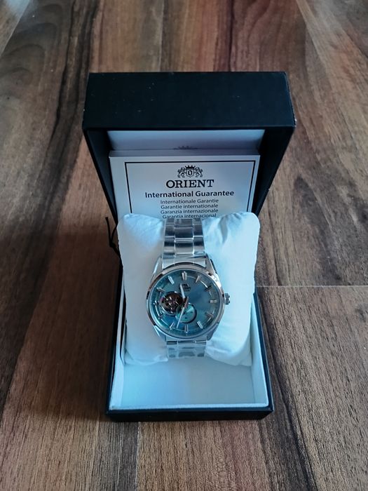 Orient Contemporary Semi Skeleton RA-AR0009L30B; ORIGINAL, acte, nou.