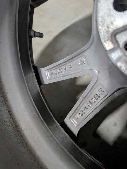 Оригинални джанти BMW 17  Style 776 със зимни гуми Bridgestone – 5x112 (за G20/G21)