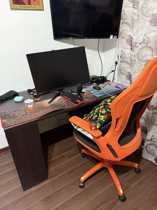 Mobila tineret fara defecte cu birou si scaun si saltea inclusa