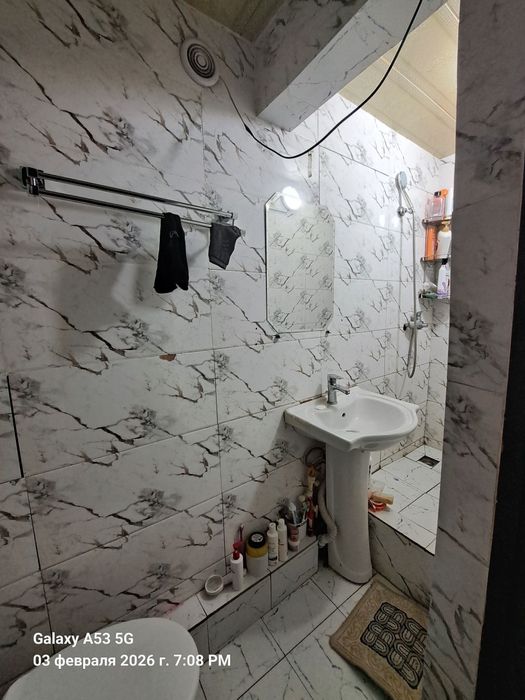 Продается 2 комнатная квартира Чиланзар 4 квартал Галерейка