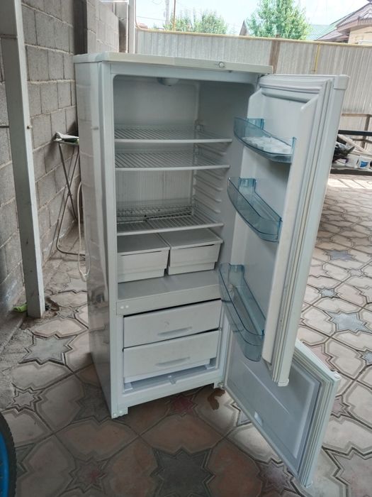 Холодильник на запчасти