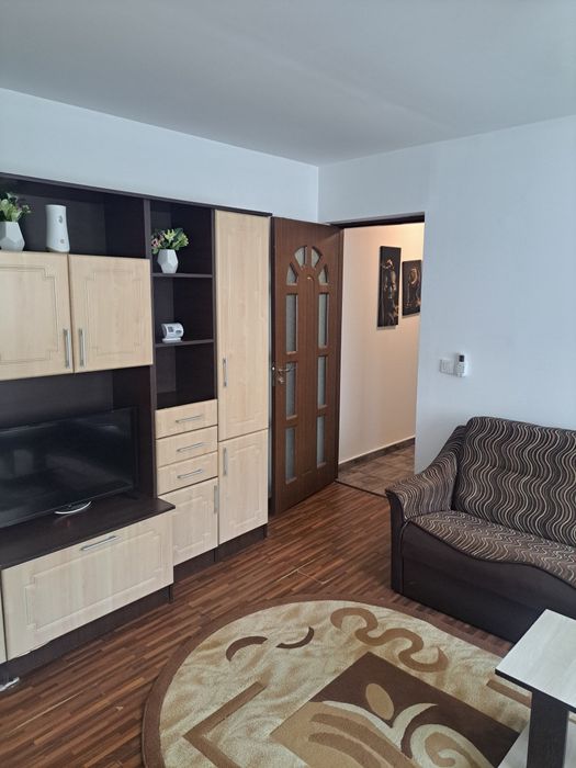 Apartament 2 camere de inchiriat