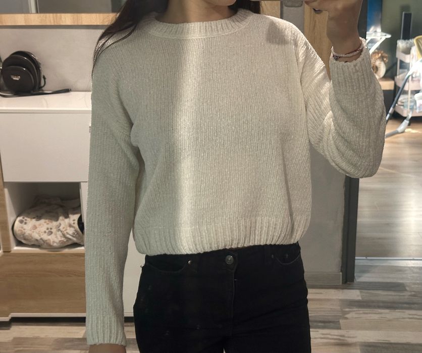 Дамски нови блузи на ниска цена