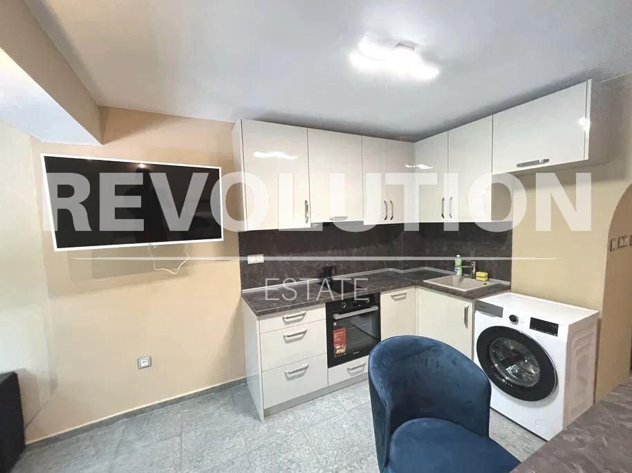 Дава се под наем Двустаен апартамент в Варна, Зимно кино Тракия - 45 кв.м за 430 € - Снимка #1