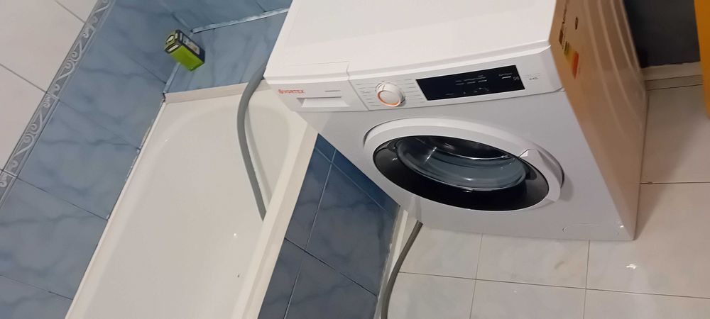 Garsonieră pentru închiriat.