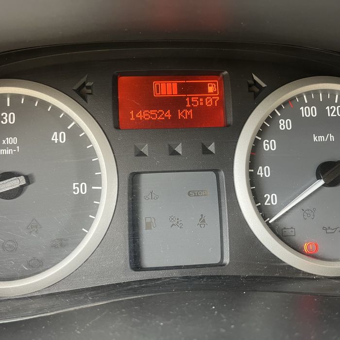 Opel vivaro 2000