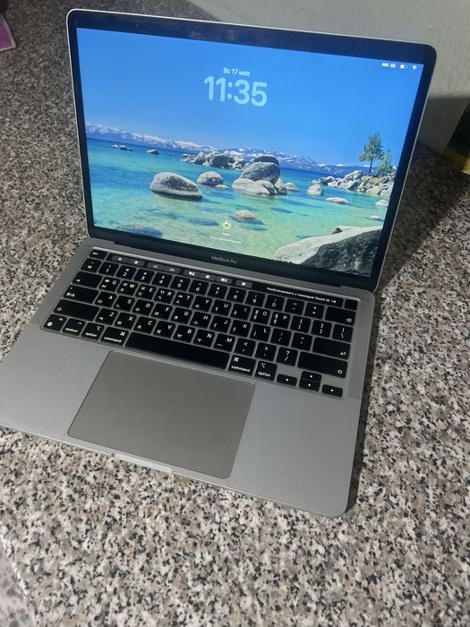 Macbook M1 pro 8/256