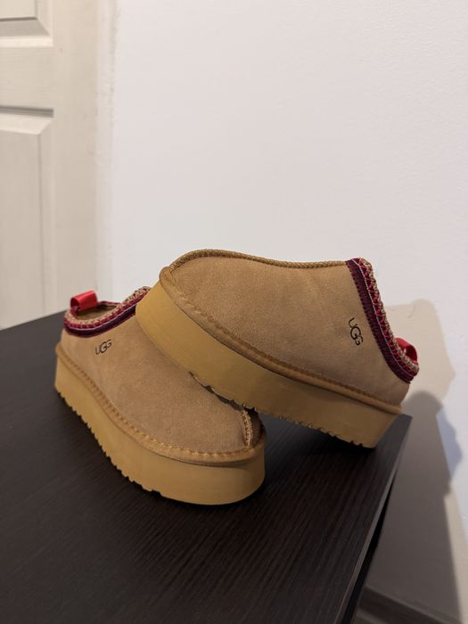 UGG Tazz Chestnut Marimea 37 Noi