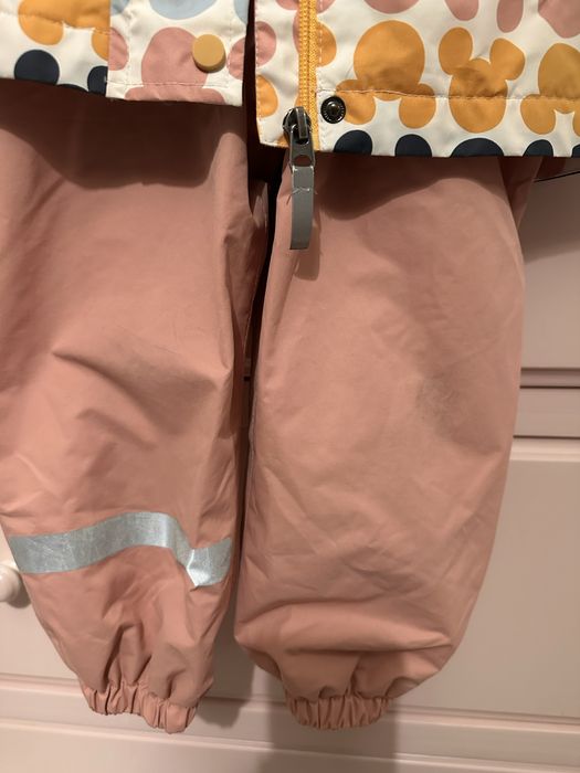 Set sapopetă + geacă anti vânt ploaie Disney mărimea 86 92