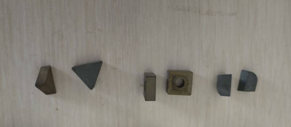 Победитовые пластины и напайки