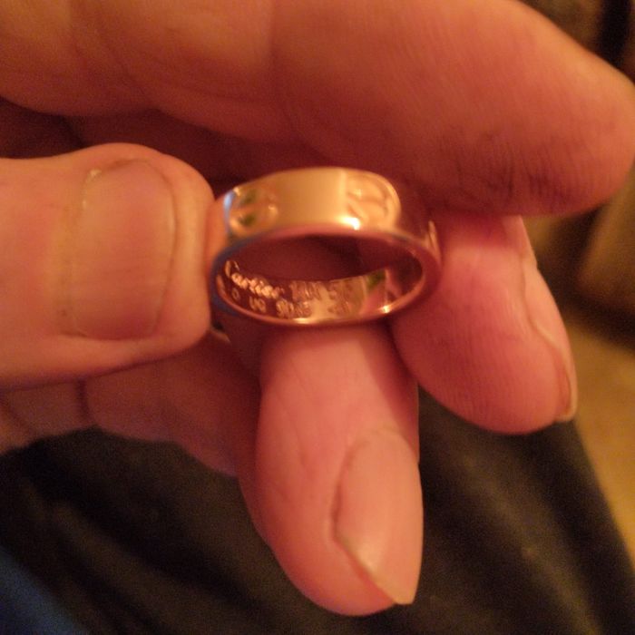 Продам кольцо золотое