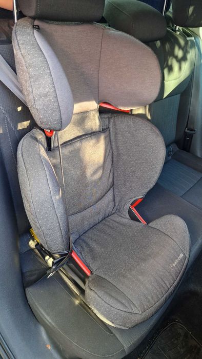 Scaun auto Maxi-Cosi Rodifix Isofix 15-36kg