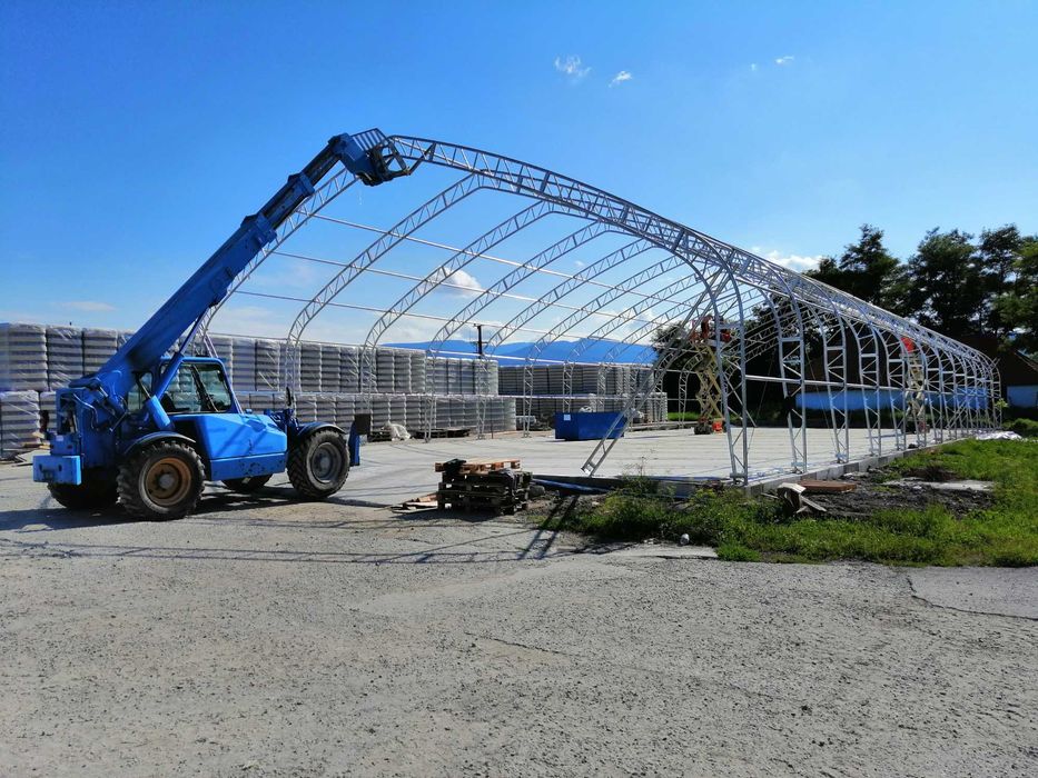 Cort industrial de depozitare, structura rezistentă, streșina înaltă