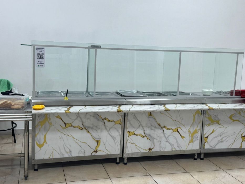 Ветрина для раздачи общепита