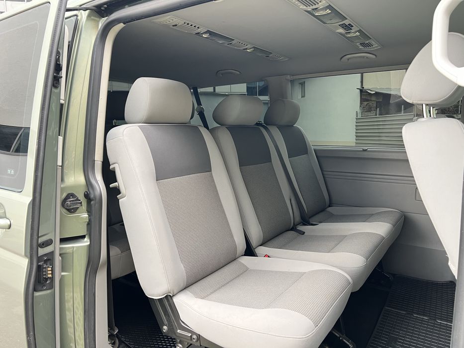 • Volkswagen Caravelle / 4x4 / Impecabilă •