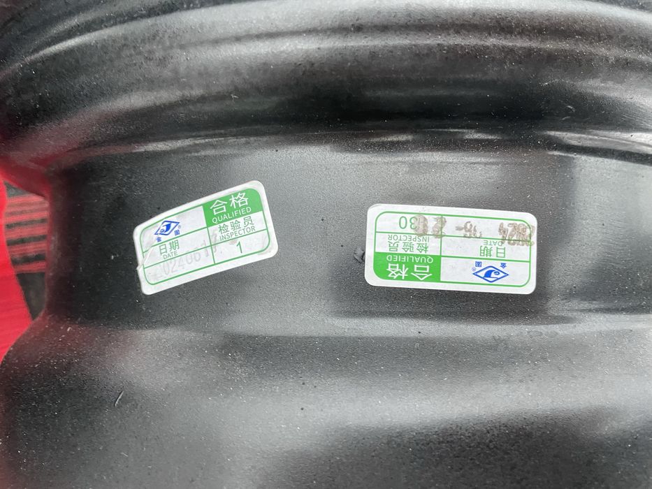 Vând jante tablă cf moto