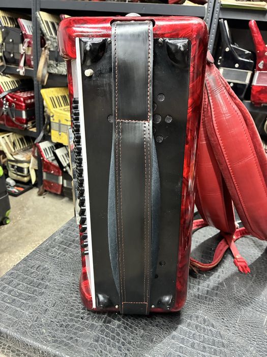 Acordeon italian Paolo Soprani cu 80 basi