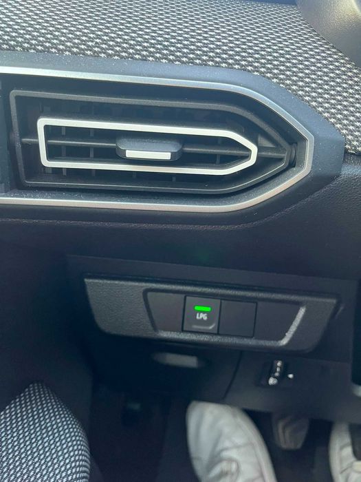 Vand Dacia logan 2023