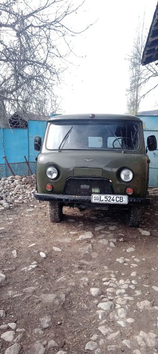 УАЗ таблетка сотилади