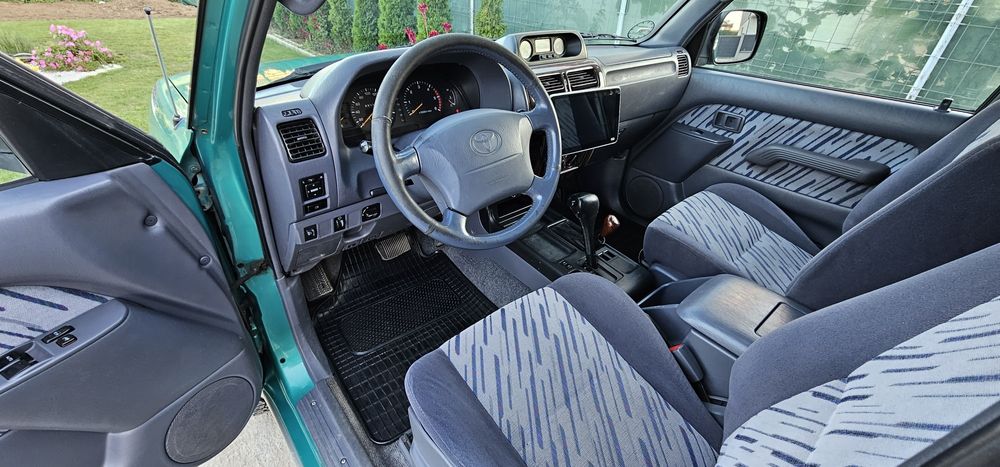 Toyota j90 offroad, automat, ac